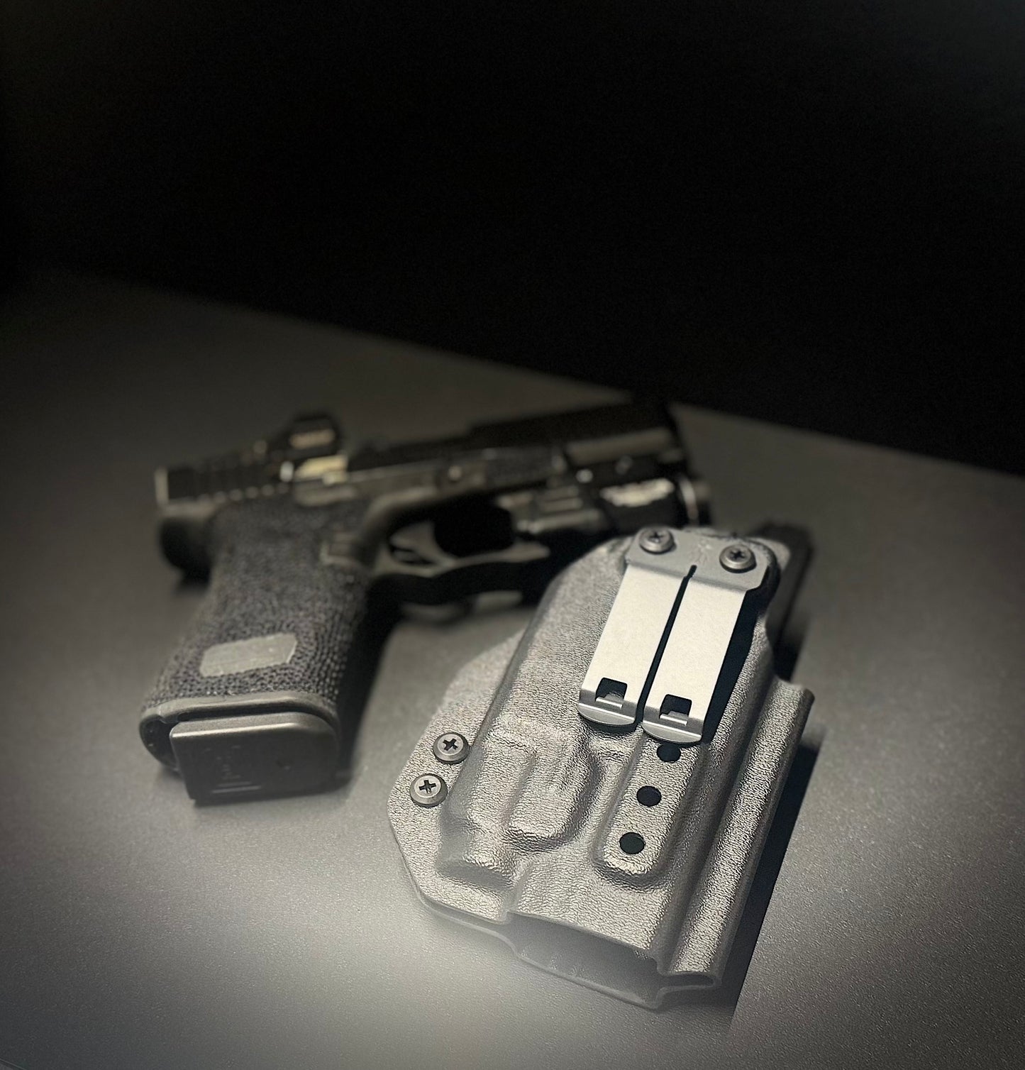 Elite Concealment Light Bearing IWB Holster For Glock 19/19x/45 Gen 5-6 and Streamlight TLR7